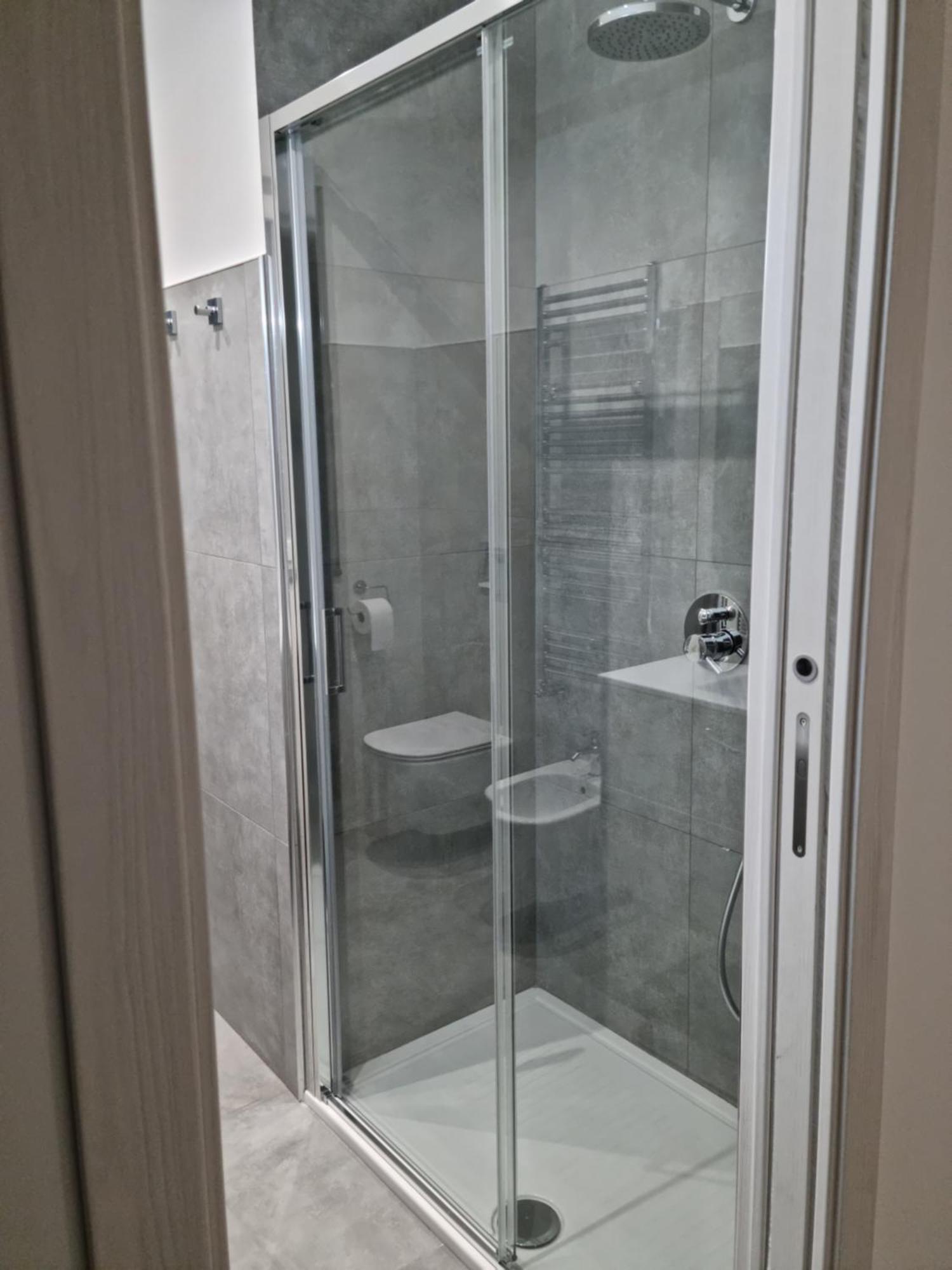Kd Apartment, Accogliente, Moderno E Spazioso. 桑格罗堡 外观 照片