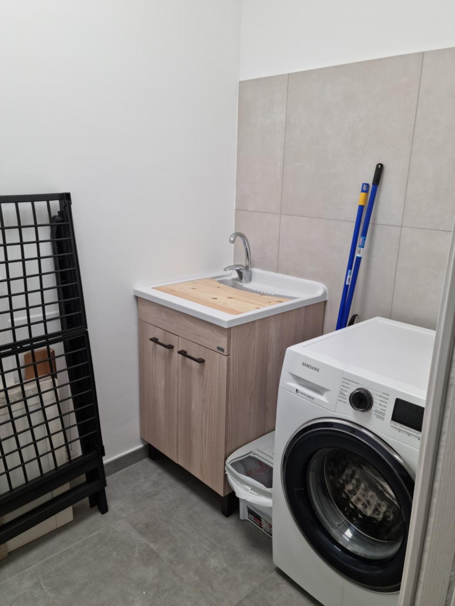 Kd Apartment, Accogliente, Moderno E Spazioso. 桑格罗堡 外观 照片